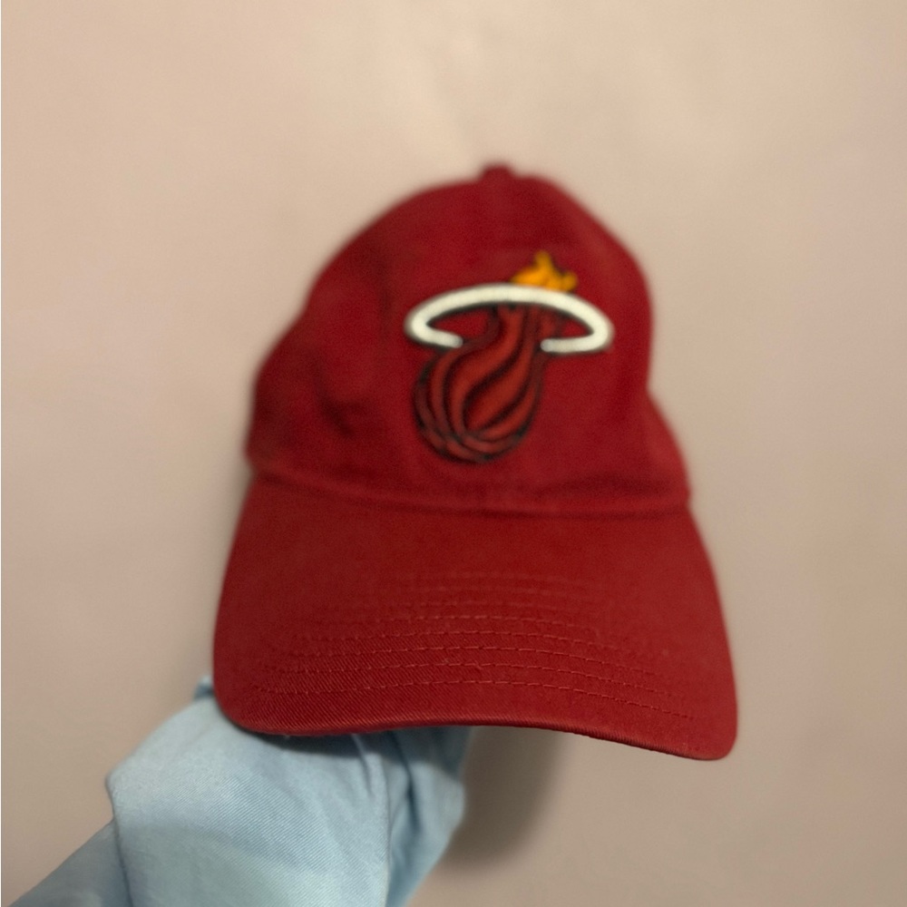 Miami heat hat